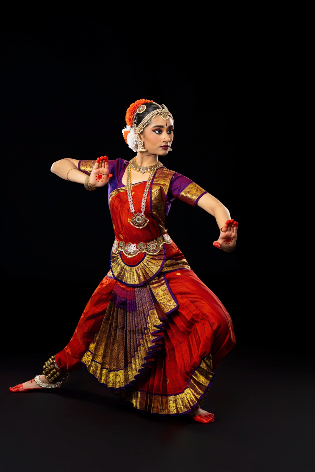 Ahana Baderdinni performing Chandrachooda Shiva Shankara Kirthanam